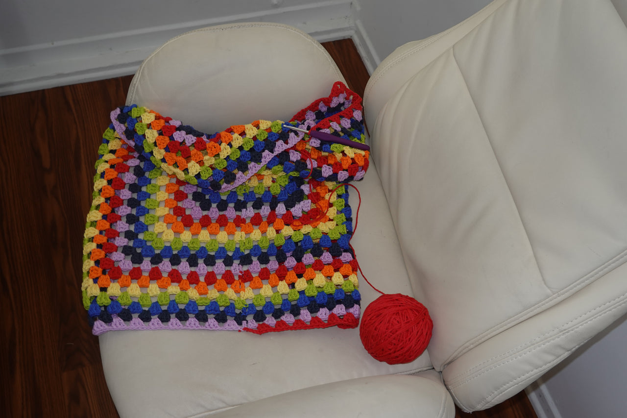 Granny Square Blanket (Rainbow)