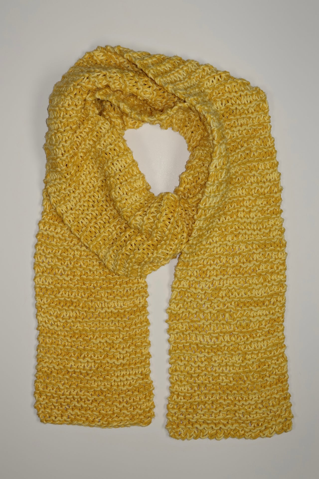 HAND KNIT SCARF (SUNSHINE)