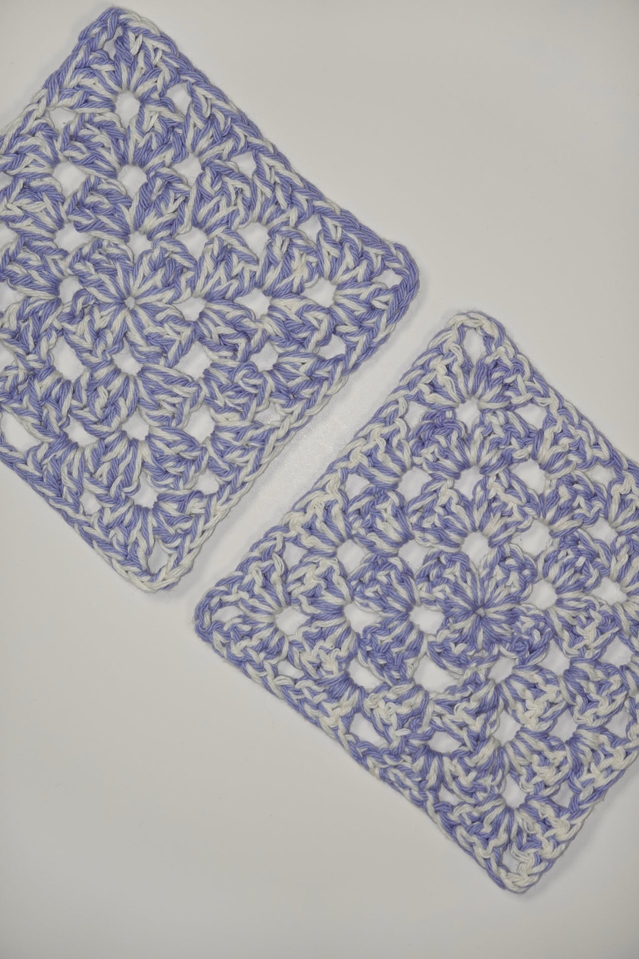 Pot Holder Set (White/Light Blue)