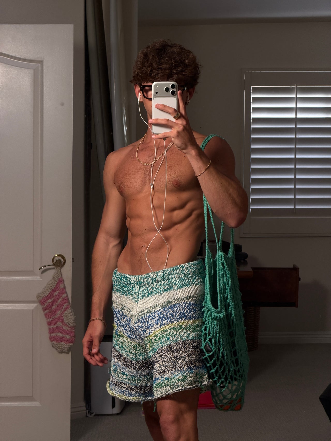 HAND-KNIT SHORTS (M)